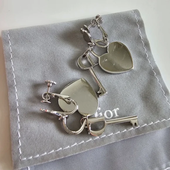 Christian Dior by John Galliano heart-key padlock crystal earrings ear clips - Picture 10 of 11